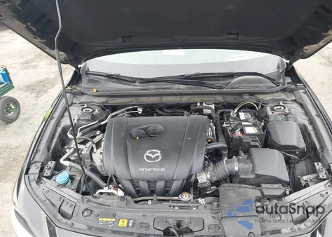 2022 Mazda Mazda3 2.5 S z USA, uszkodzony, nr VIN 3MZBPAAL4NM303402